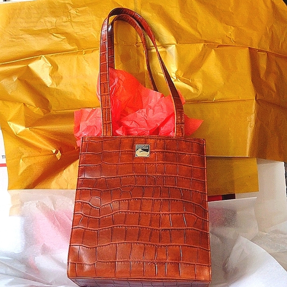 Dooney Bourke Classic Pristine Retro Leather Croc🐊 Embossed 🛍️ - Picture 2 of 9